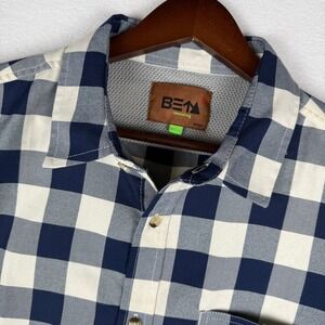 Beta Venturing Button Up Shirt Mens Large Navy Blue Plaid Short‎ Sleeve